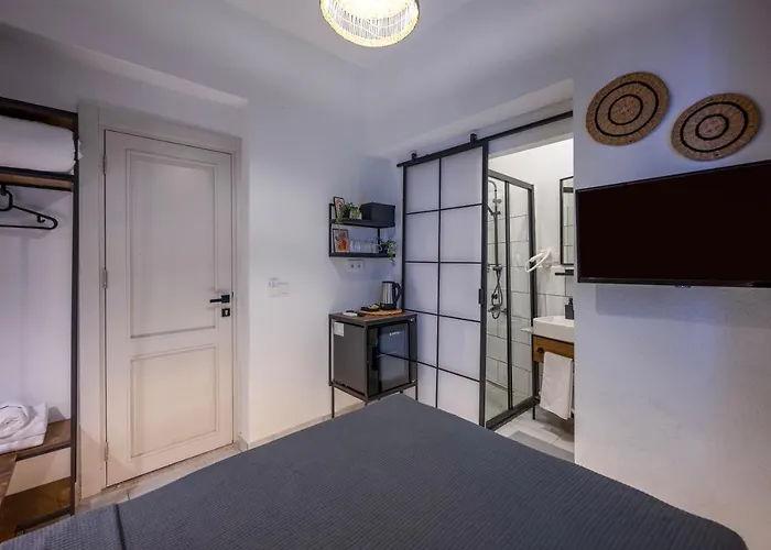 Economy King Room